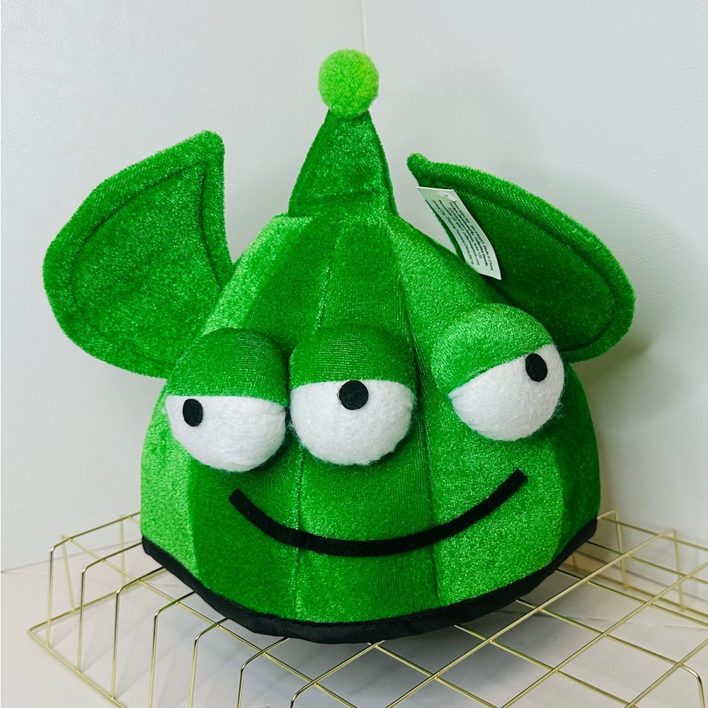 Collective Goods Green Three-eyed Alien Hat Beanie Cap Cosplay Toy Story NWT